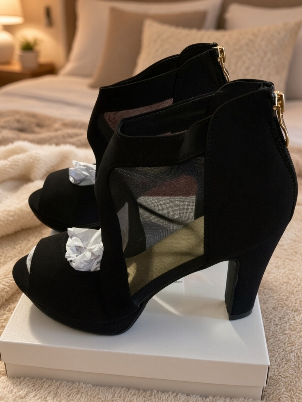 π€ Black Peep Toe Mesh Heeled Sandals Back Zip Size 7